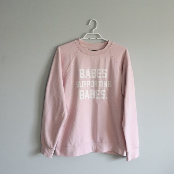 BTL Women's Pink Sz M/L 'Babes Supporting Babes' Fleece Crewneck Raglan Sweater - Picture 1 of 12